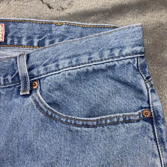 Levis 505 Jeans Mens 36x31 (Actual) Blue Regular Fit Denim Medium Wash Straight - Picture 6 of 16